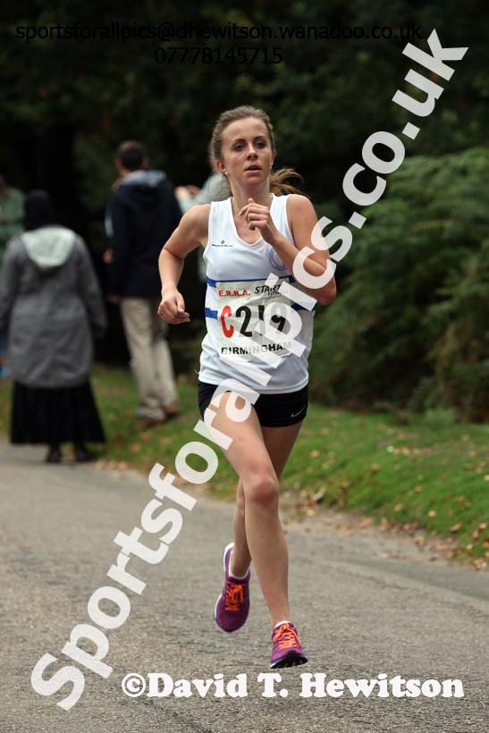 Senior womens 4 stage road relay, English National 6 and 4 Stage Road Relays, Sutton Park, Birmingham. Photo: David T. Hewitson/Sports for All Pics